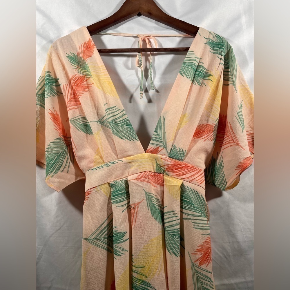 SHEIN Palm Leaves Summer Plunging Neckline Dress Womens Short Sleeve Print Sz M - Picture 5 of 9